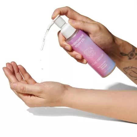 EYE OF LOVE - BLOOM LILAC DREAM HUILE CORPORELLE AUX PH&Eacute;ROMONES 120 ML