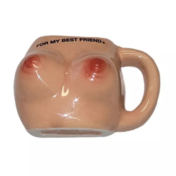 DIABLO PICANTE ? AIMANT POITRINE DANS UNE TASSE EN C�RAMIQUE � POUR MON MEILLEUR AMI �