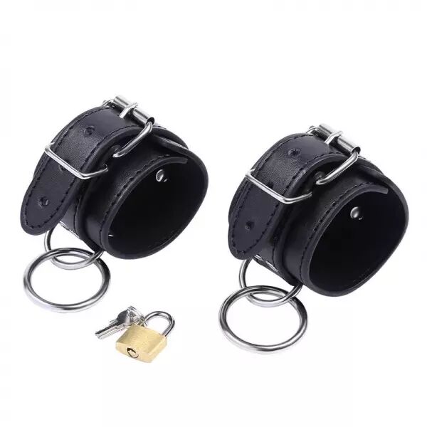 OHMAMA FETISH - O-RING RETENUES DE POIGNET VERROUILL�ES