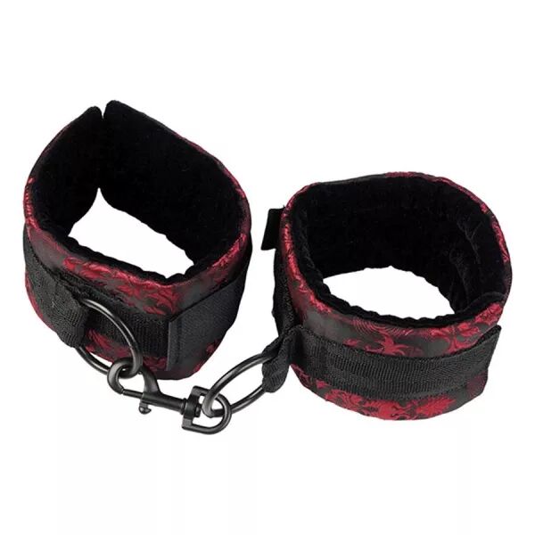 CALEXOTICS - SCANDAL DES �POUSES UNIVERSELS
